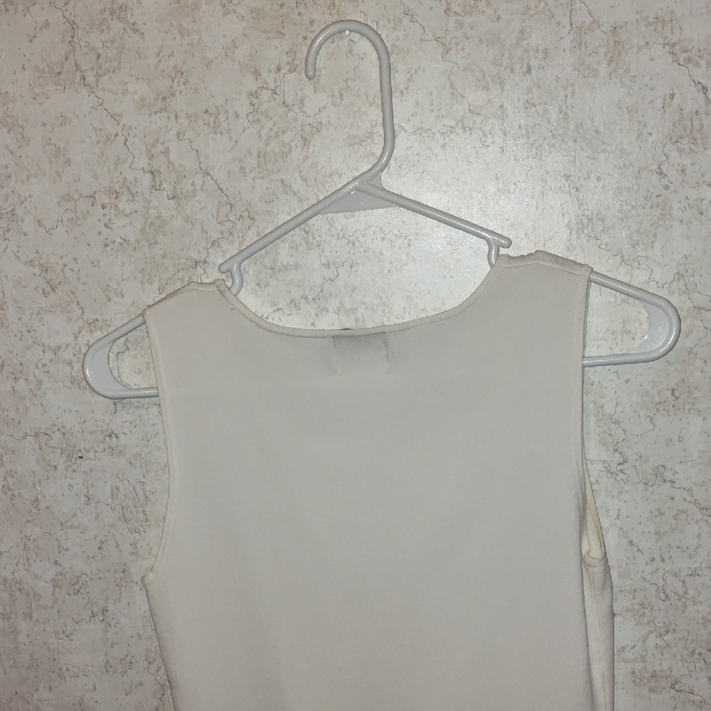 Ruby Rd White Embellished Fitted Tank Top - Picture 6 of 6